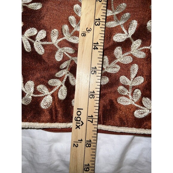 Pier 1 Imports Set Of 2 Embroidered Pillow Covers  18x18 Rust Floral Zipper - Picture 10 of 11